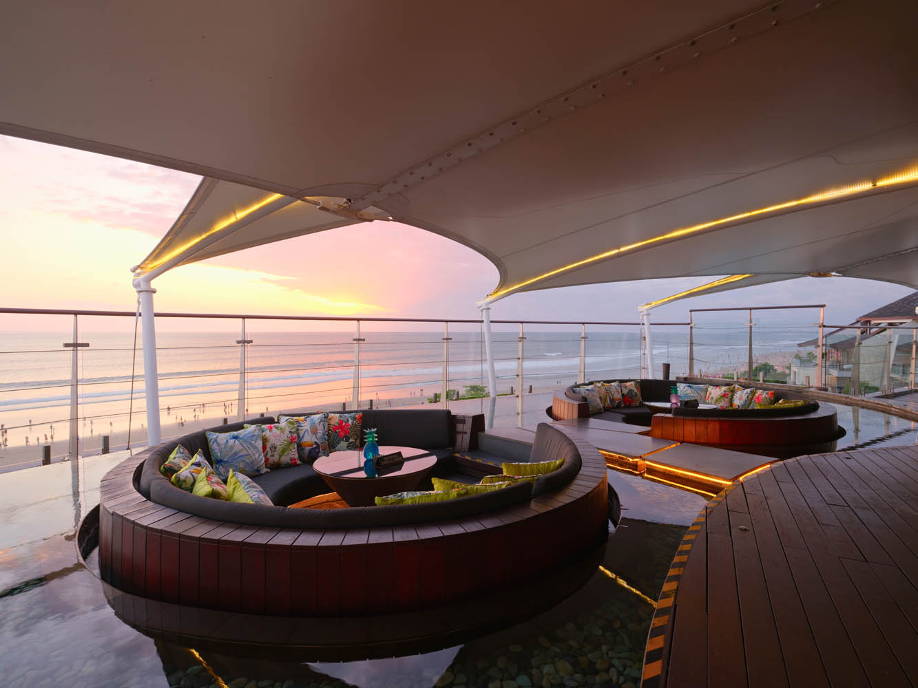 double six rooftop bar