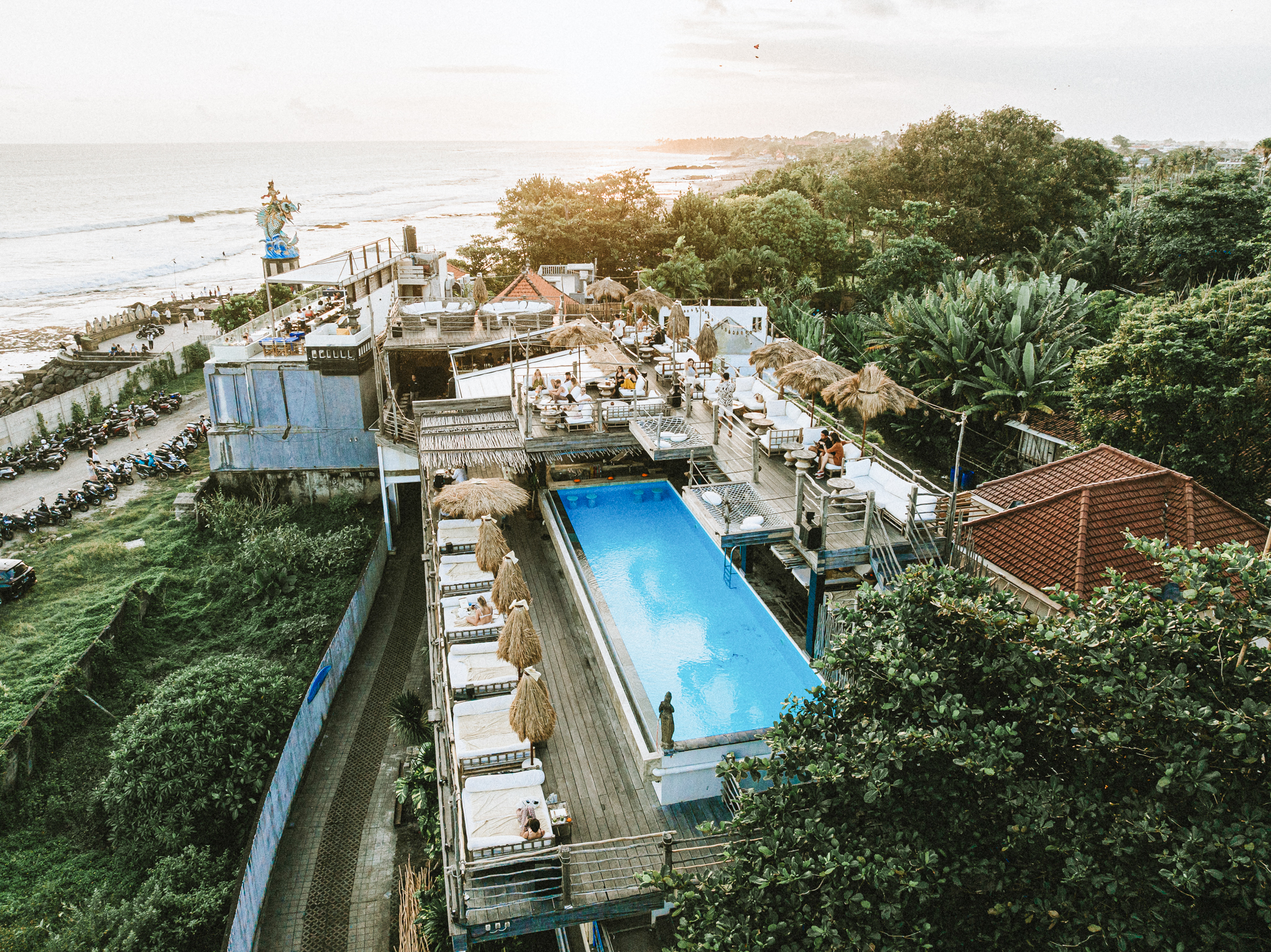 Sol Rooftop Bar Bali (Canggu)
